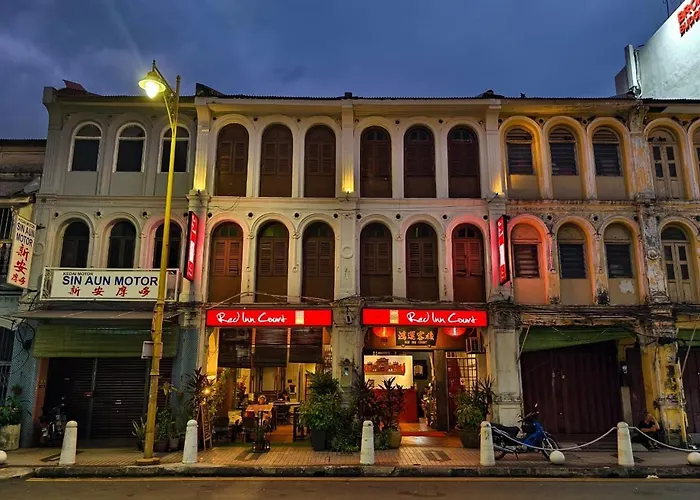 Red Inn Court