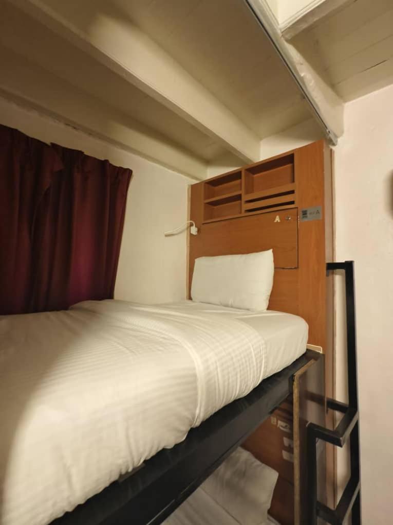 Red Court Hostel