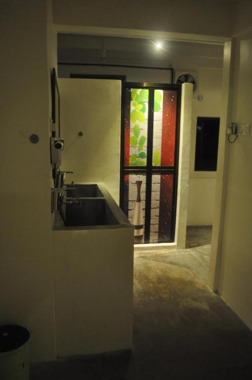 Red Court Hostel George Town
