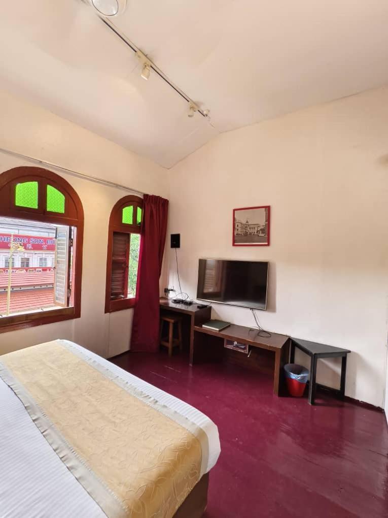 Red Court Hostel George Town