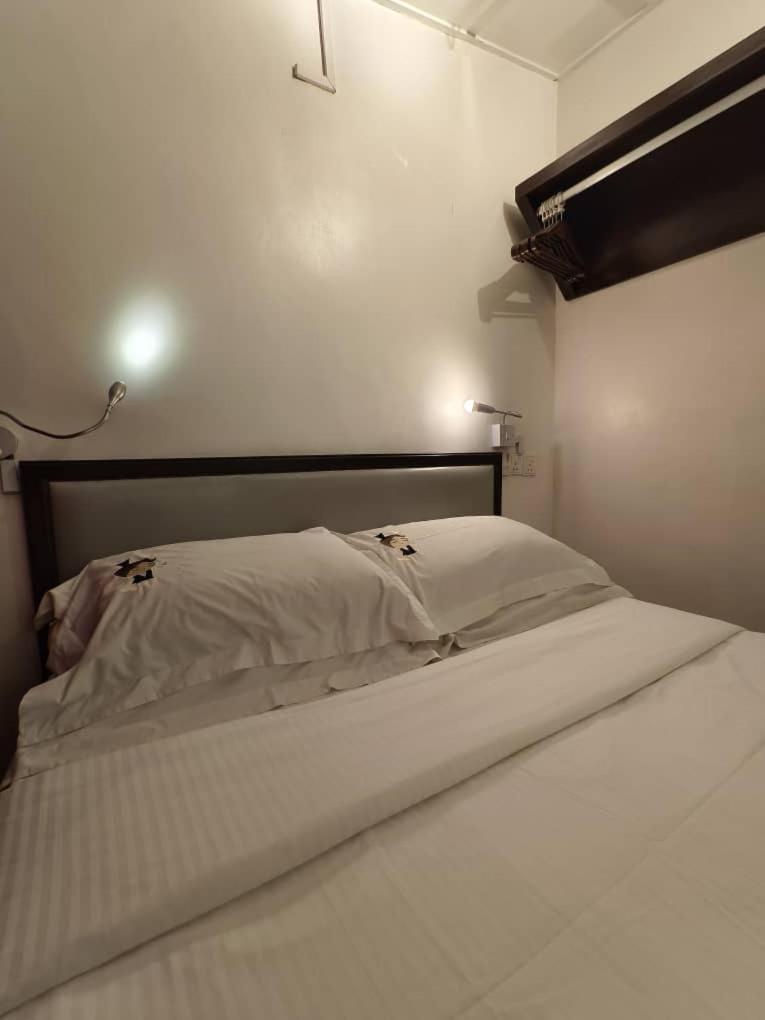 Red Court Hostel